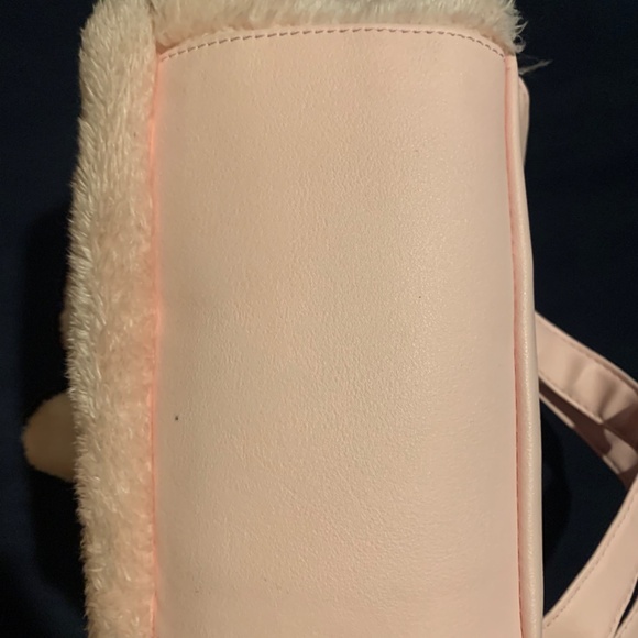 Hello Kitty Backpack - Picture 6 of 8